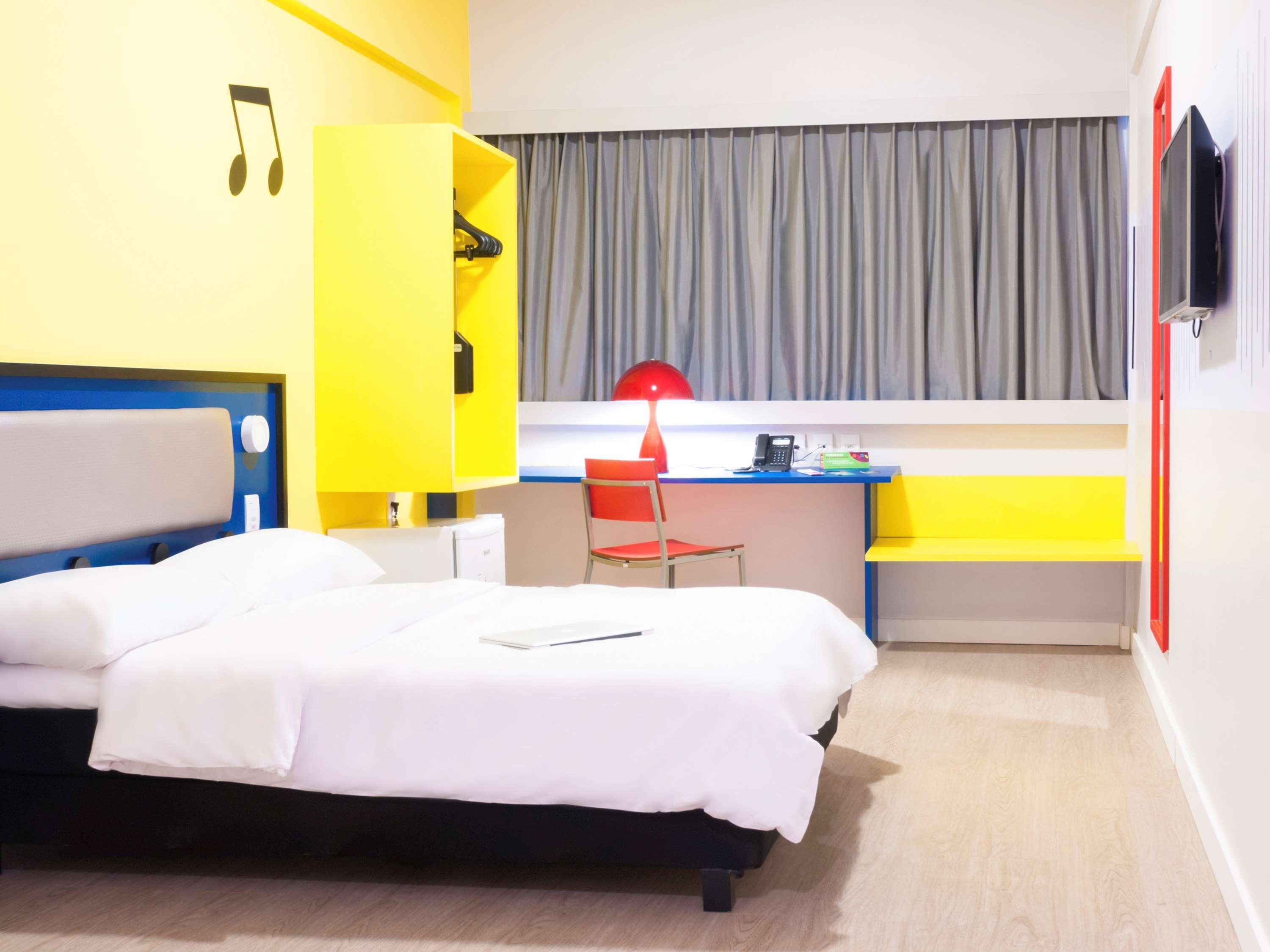 Ibis Styles Sao Mateus Hotel Bagian luar foto